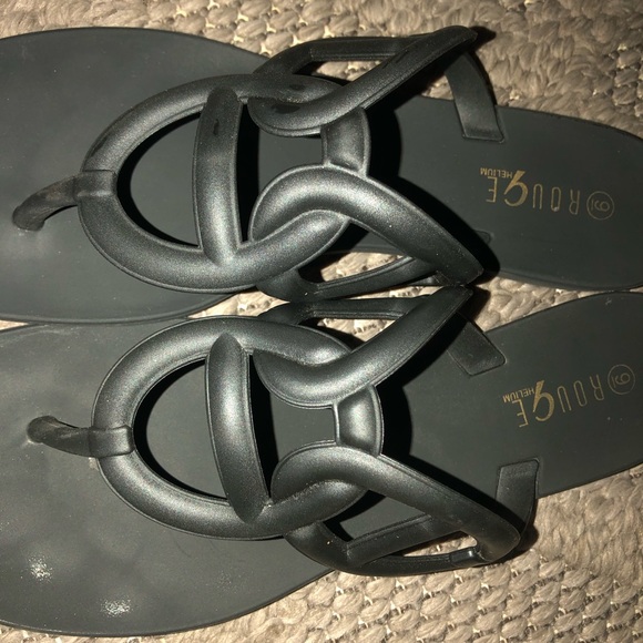 Rouge Helium Rubber Sandals (Name brand Inspired Egerie  Her més) - Picture 5 of 8